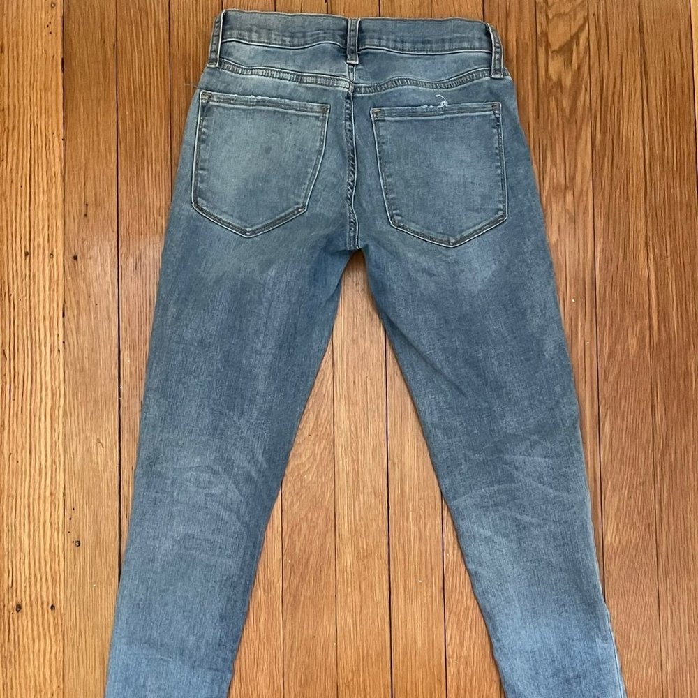GAP Tight Jeans Size Small - Picture 3 of 5